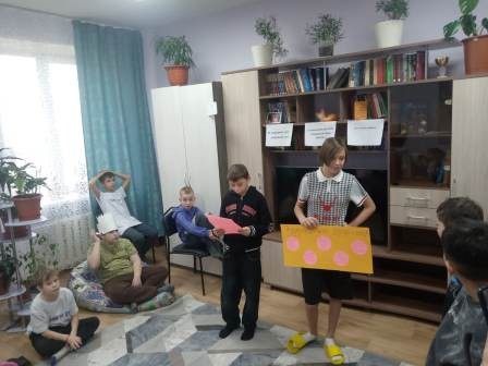 н