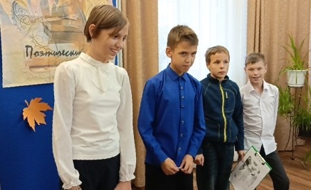 н